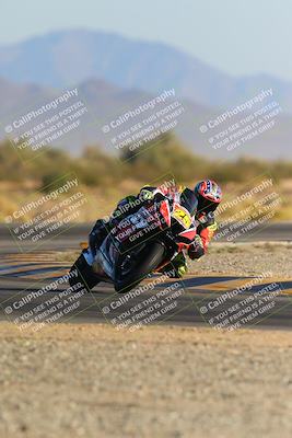 media/Dec-09-2023-SoCal Trackdays (Sat) [[76a8ac2686]]/Turn 15 Set 1 (230pm)/